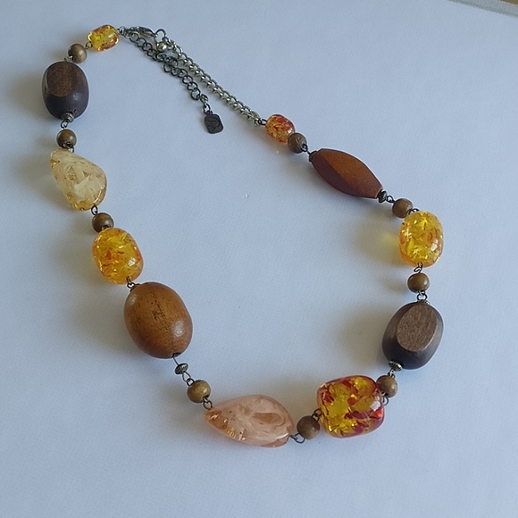 Faux Amber necklace by You&I - Picture 2 of 5